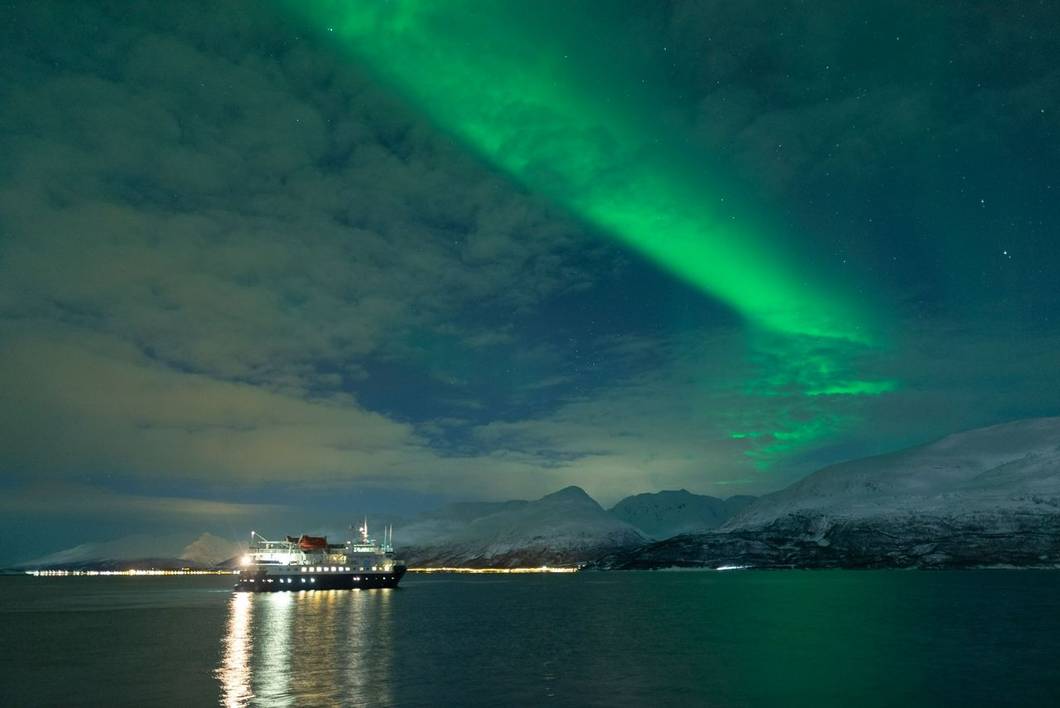 best northern lights tour operators